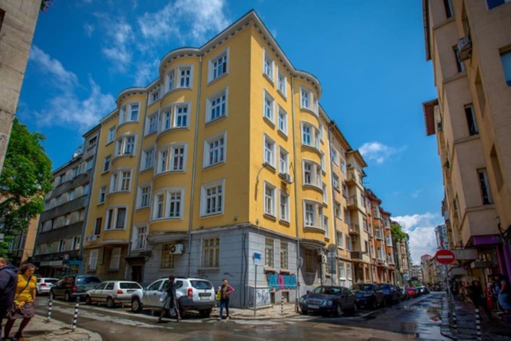 High Tech - Luxurious Apartment Софія Екстер'єр фото
